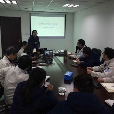 江蘇省計量院電子所組織有關(guān)儀器自動化測試的內(nèi)部技術(shù)培訓(xùn)